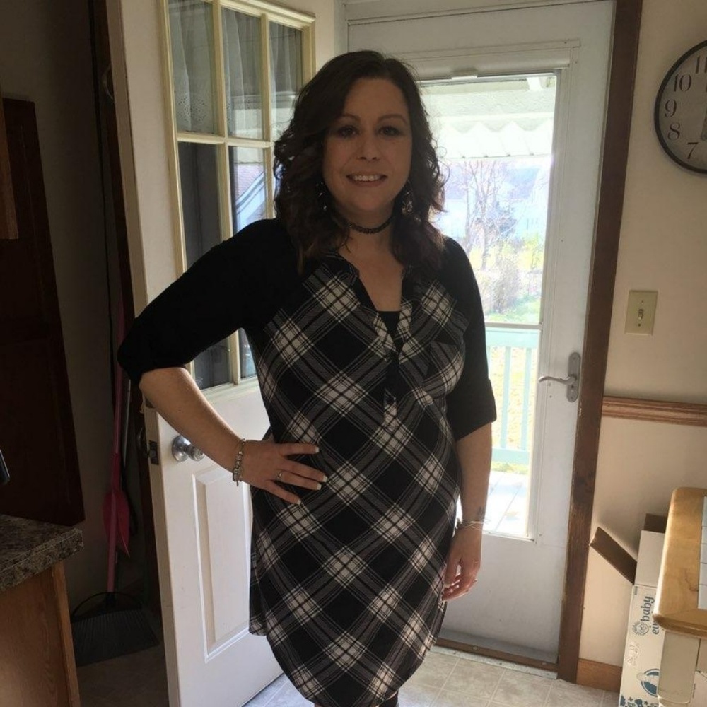 Meet your Posher, Angela